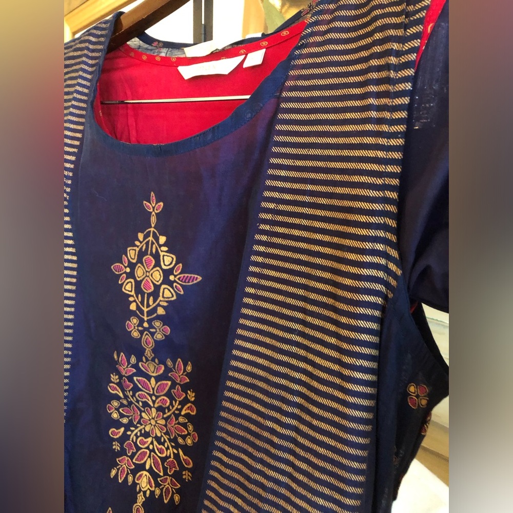Elegant Blue Ethnic Maxi Dress - Picture 2 of 9